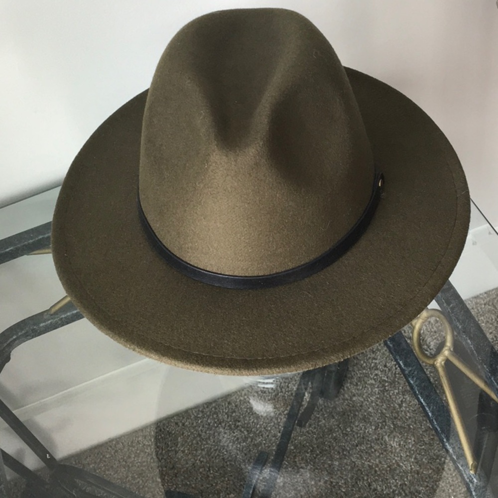 Logan Green Fedora Hat with Wide Brim and Pinched Crown